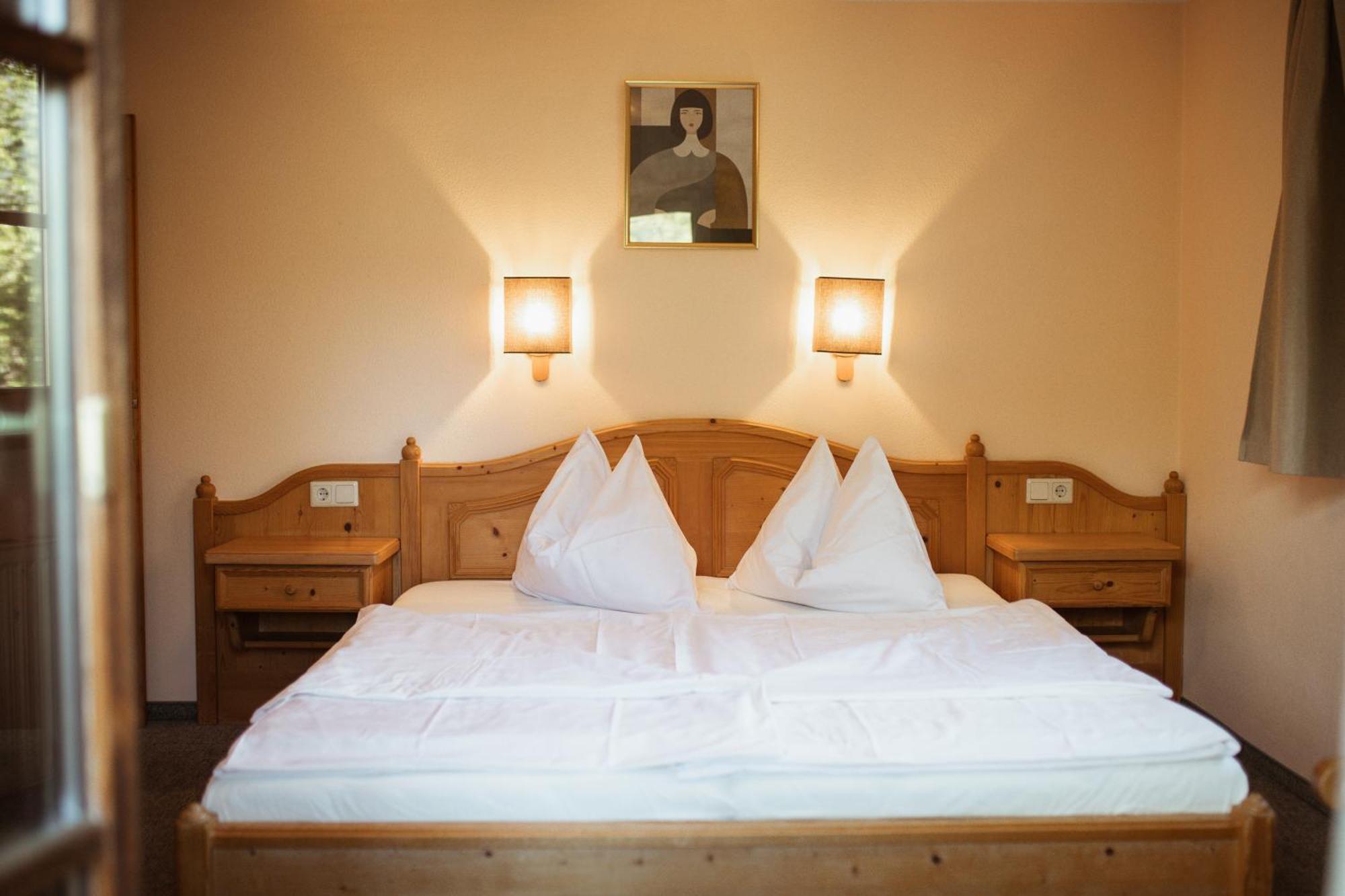 Primushaeusl Gaestehaus Strobl Pokoj fotografie